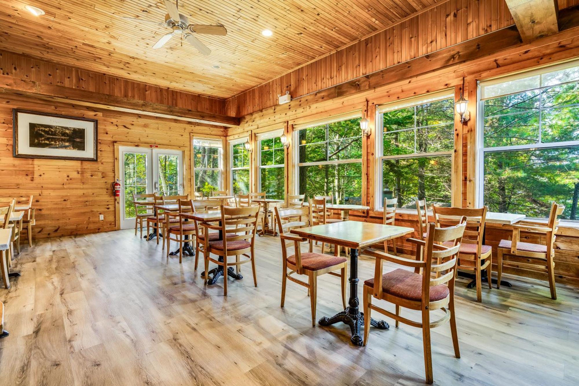 Вілла Muskoka Waterfront Retreat Dwight Екстер'єр фото